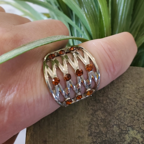 Silver Tone Adjustable Band Ring with Orange Brown Jewels 💥3 for $24💥 - Picture 8 of 15